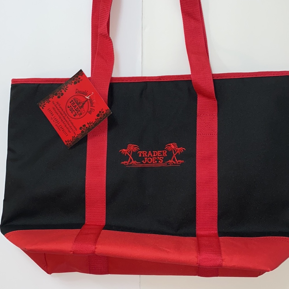 NWT Trader Joe's Black and Red Insulated Cooler Tote Bag. Beach Summer. 7 Gallon - Picture 2 of 6